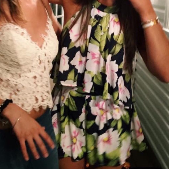 L'ATISTE Other - Two-Piece Floral Set